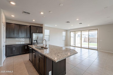 Kitchen:dining