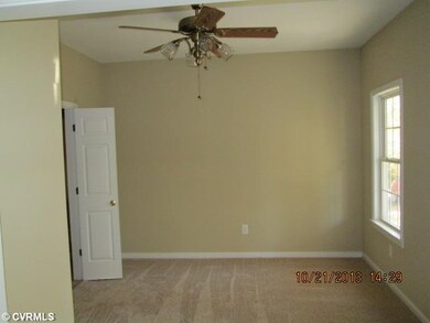 Dining Room - Formnal Dining