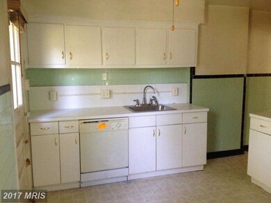 1041 Madison St, Annapolis, MD 21403 - photo 4