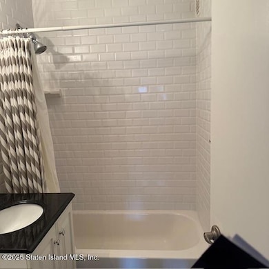 The Fountains unit 7F, Staten Island, NY 10301 - photo 3