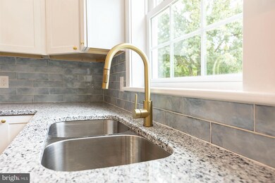 143 Meadow Trace Ln, Middletown, VA 22645 - photo 2