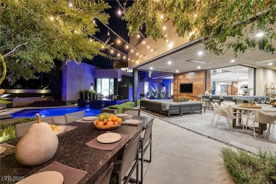 21 Drifting Shadow Way, Las Vegas, NV 89135 - photo 2