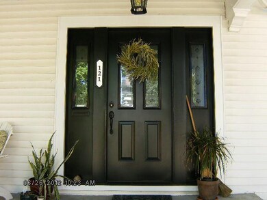 121 Shelby St, Frankfort, KY 40601 - photo 3