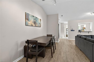 1316 Debbs Ln, Chesapeake, VA 23320 - photo 5