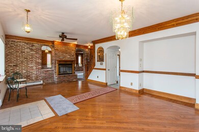 315 Buchanan Ave, Folsom, PA 19033 - photo 5