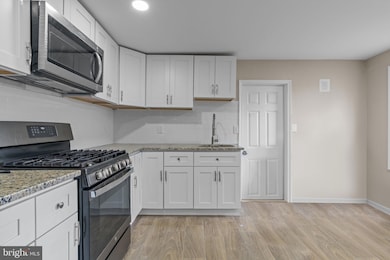 327 Mercer St, Gloucester City, NJ 08030 - photo 4