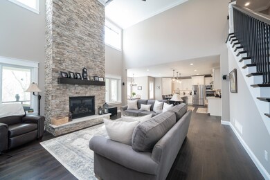 14477_CB_MacDonald_Way_04