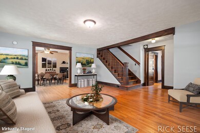 422 N Jefferson Virtual Stage