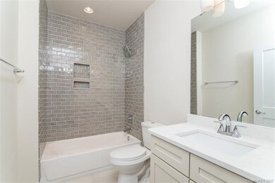 Beautiful full bath!