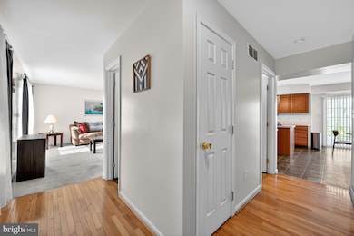 4861 Dunham Dr, Reading, PA 19606 - photo 6