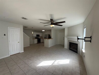2900 Kestrel Dr unit A, Austin, TX 78745 - photo 3