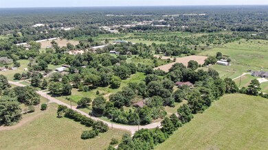 2914 Goodson Loop, Pinehurst, TX 77362 - photo 2