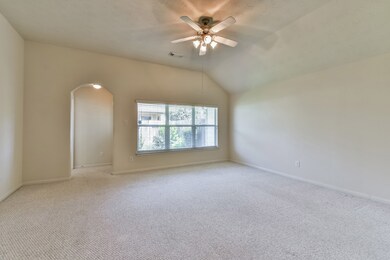 15911 Pleasant Green Cir, Tomball, TX 77377 - photo 3