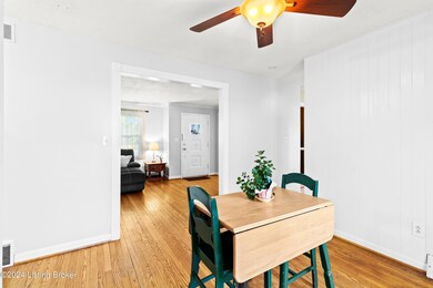 7204 Arnoldtown Rd-17