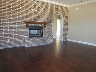 Living Room. Fireplace