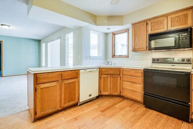 2 Hartsfield Ln, Bella Vista, AR 72715 - photo 4