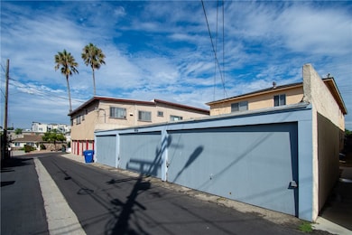 Imperial-906, El Segundo, CA 90245 - photo 6