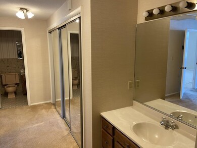 Executive House unit 603, Worcester, MA 01609 - photo 6