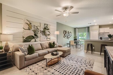 8232 Crescent Oaks Dr, New Port Richey, FL 34655 - photo 7