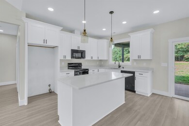 523 State Road S-42-1879, Chesnee, SC 29323 - photo 5