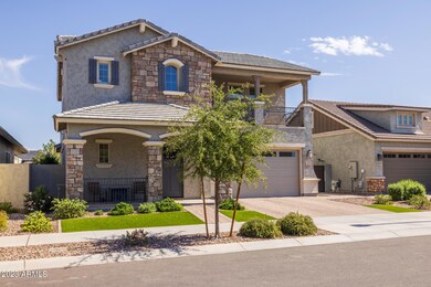 2)FRONT OF HOME