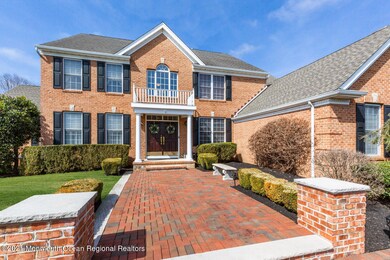 4 Matthew Ct Upper Freehold NJ-large-003
