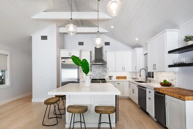 712 Ashe St -low res-41