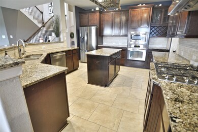 3902 Banks Landing Ct, Fulshear, TX 77441 - photo 7