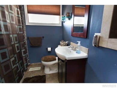 Bathroom Full Bath