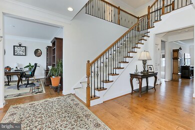 7560 Hunter Woods Dr, Manassas, VA 20111 - photo 6