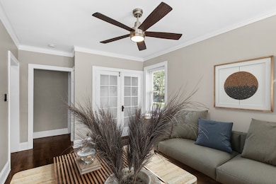 5002 W Newport Ave unit 1, Chicago, IL 60641 - photo 4