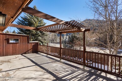 112 Riverside Ct Unit C MLS-22