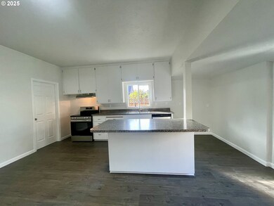 1039 Chestnut Ave, Cottage Grove, OR 97424 - photo 7