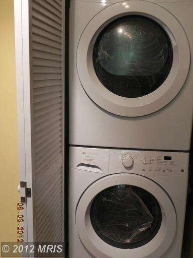 6702 Vermont Ct, Hyattsville, MD 20785 - photo 5