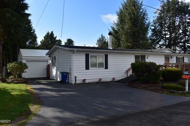 655 SE Oar Ave, Lincoln City, OR 97367 - photo 2