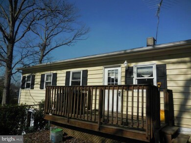 3919 Oakdale Cir, Triangle, VA 22172 - photo 3