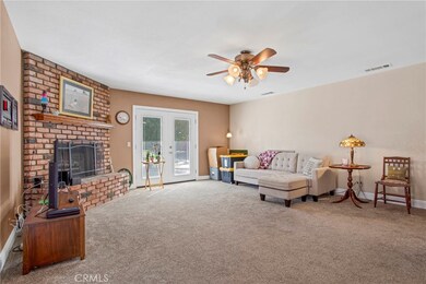 16966 Molino Dr, Victorville, CA 92395 - photo 7