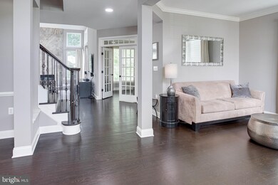 17052 Anns Brook Ct, Woodbridge, VA 22191 - photo 4