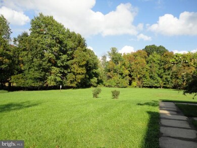 7915 Casa Grande Place unit 122E, Alexandria, VA 22309 - photo 3