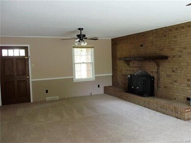 174 Victoria Dr unit 93, Statesville, NC 28625 - photo 4