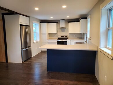 11 Winter St, Ashland, NH 03217 - photo 2