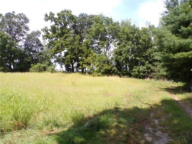 17 Jurczyk Ct, Coventry, RI 02816 - photo 3