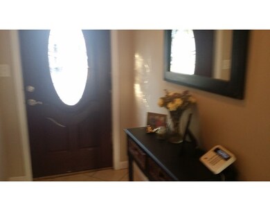 11 Oran St, Worcester, MA 01605 - photo 2