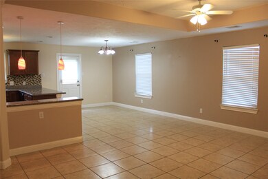 230 S Native Ln, Houston, TX 77022 - photo 6