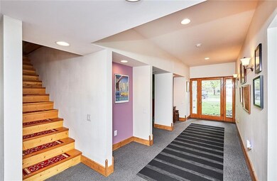 2618 47th St, Des Moines, IA 50310 - photo 3