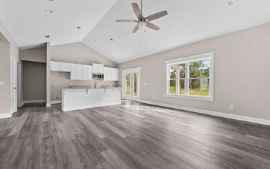 125 NW Geranium Ct, Lake City, FL 32055 - photo 4