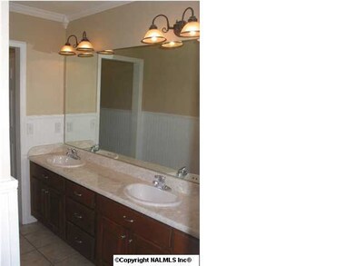 Master bath, double vanities, separate shower, jetted tub