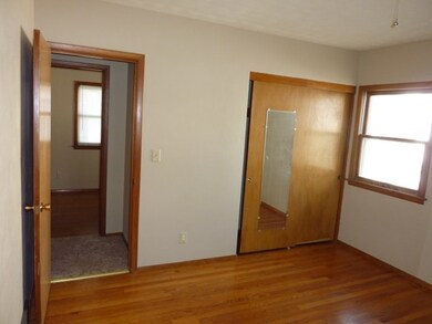 3612 Kelling St, Davenport, IA 52806 - photo 7