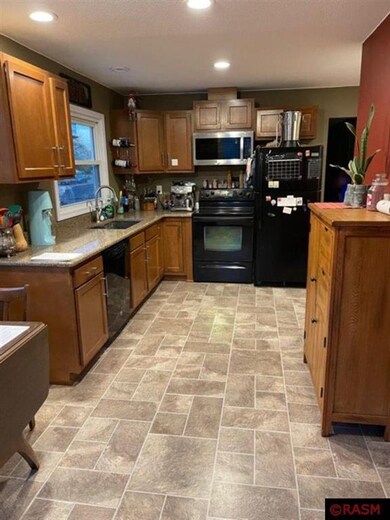 1104 S Payne St, New Ulm, MN 56073 - photo 3