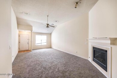 83 Hamilton Woods Dr 9